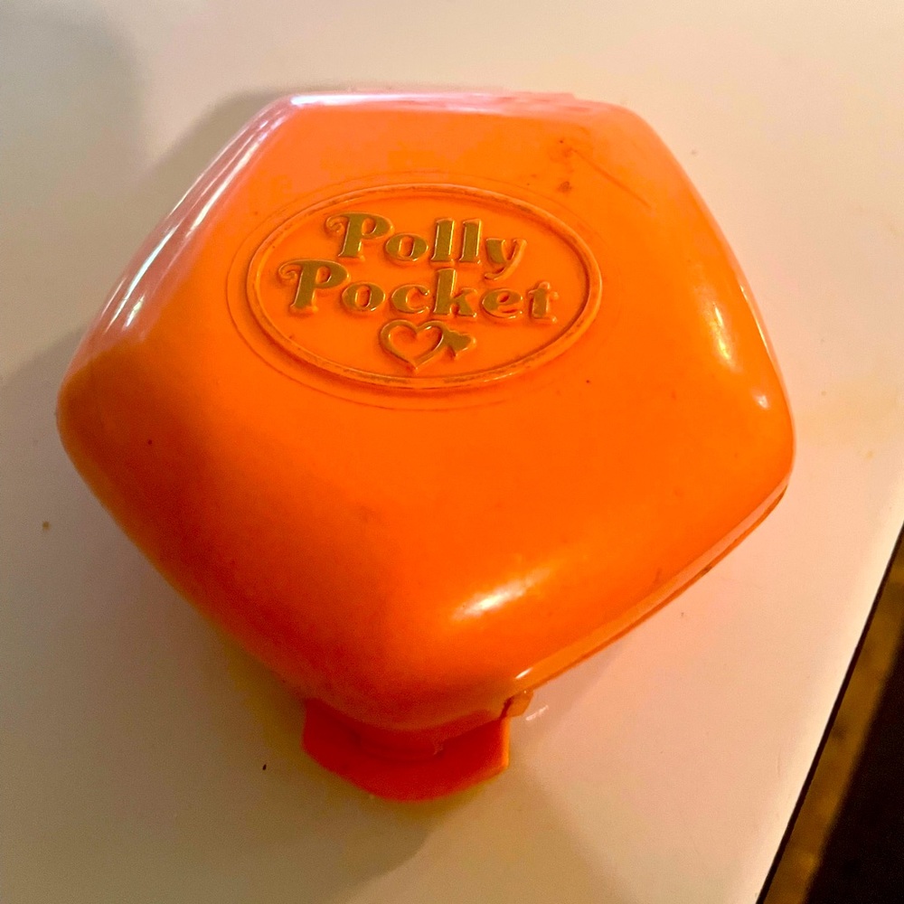 Polly Pocket mini world!